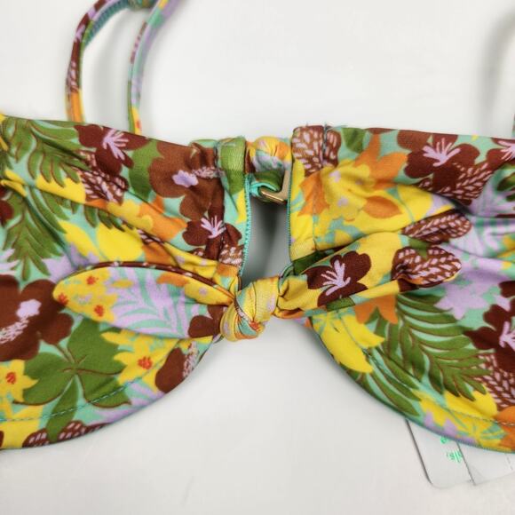 L*Space Rose Bikini Top in Floral Print Size Small Underwire NWT - Picture 2 of 5